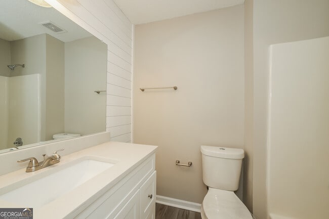 Building Photo - 21 Grist Mill Lane