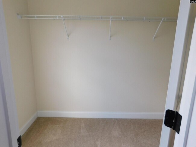 Building Photo - 228 Sundew Rd