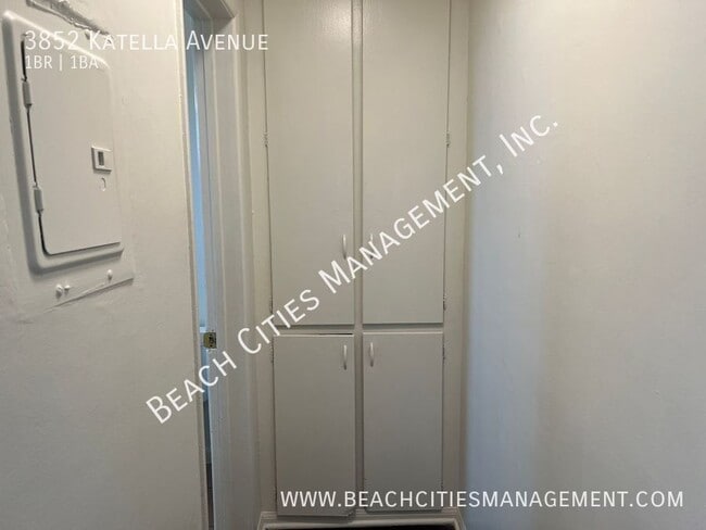 Building Photo - 3852 Katella Ave