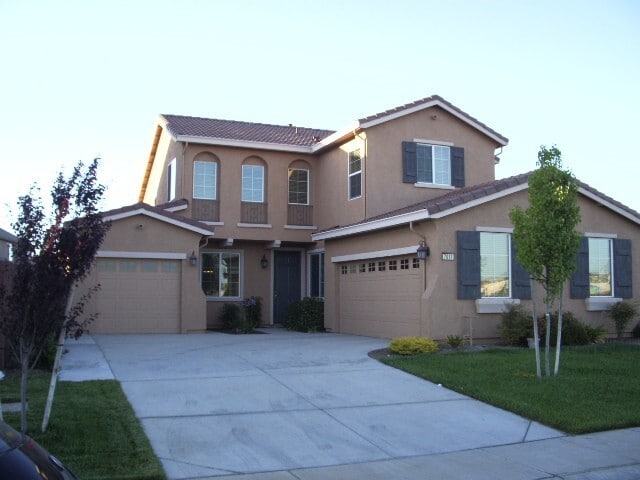 Building Photo - Discover Your Dream Home in Elk Grove!