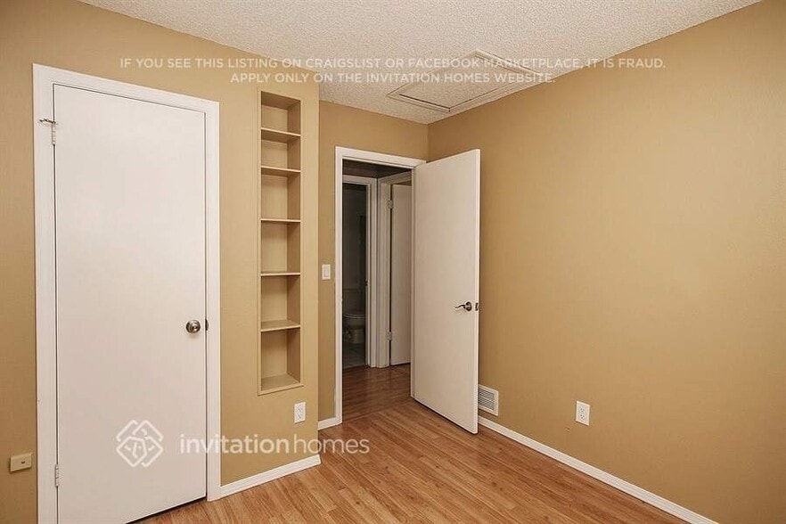 Building Photo - 4742 Malaya St