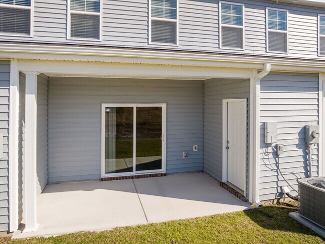 Building Photo - 2637 Virginia Mae Ln