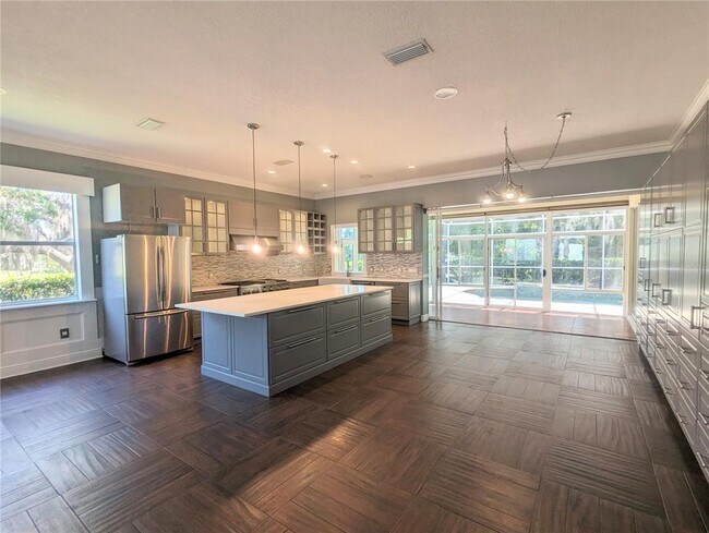 Building Photo - 6535 Meandering Way