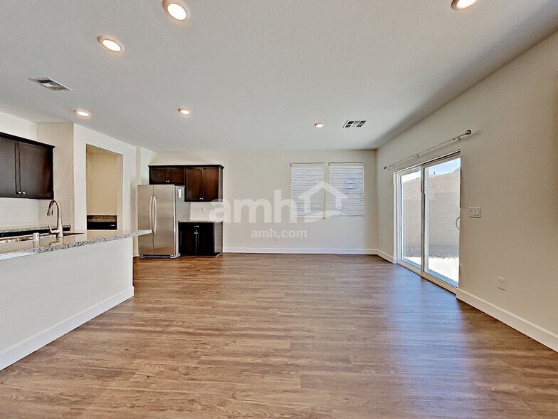 Building Photo - 8109 Inhibition Ct