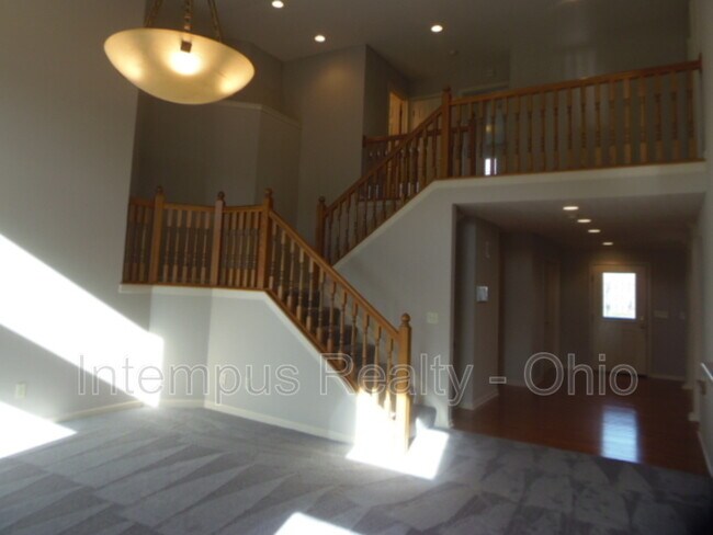 Building Photo - 516 Ironhorse Dr