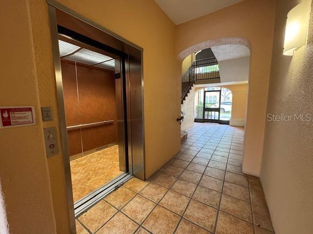 Building Photo - 513 Mirasol Cir