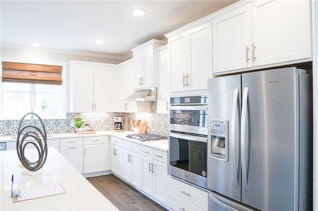 Building Photo - 3025 Poppy Ln