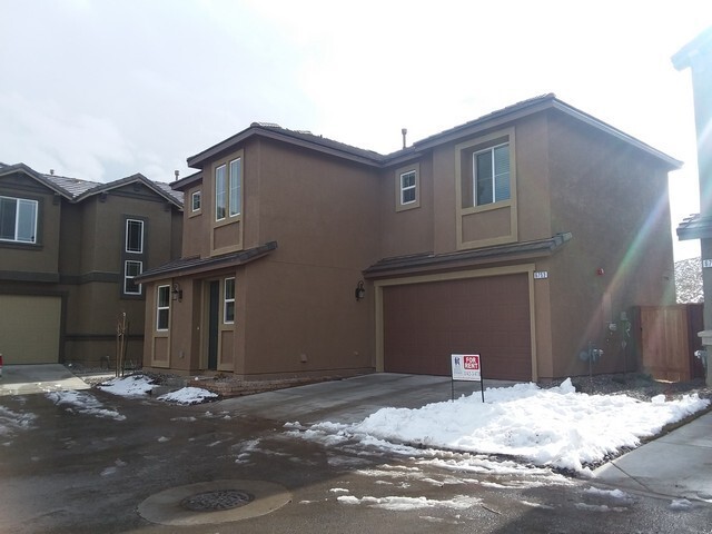 Building Photo - Three Bedroom E. Sparks Home