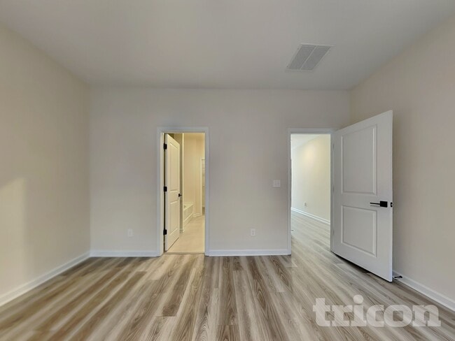 Building Photo - 3734 Saddle Bag Ct