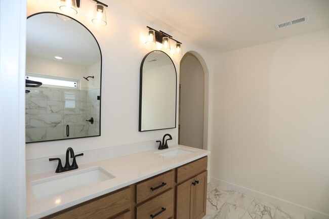 Building Photo - 4609 Chambers Bay Dr