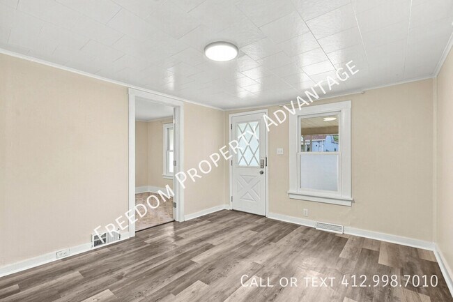Building Photo - 945 Fayette St