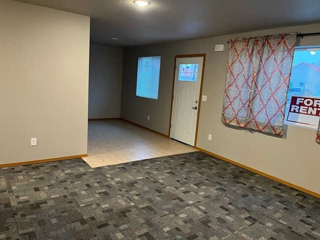 Building Photo - 304 E. "P" St