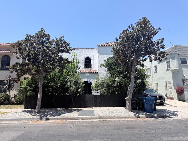 Building Front - 437 N Spaulding Ave