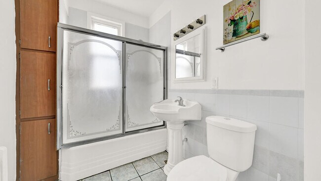 Building Photo - 5507 W 22nd Pl