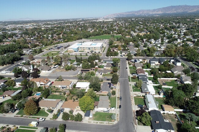 Building Photo - 7858 S 280 E