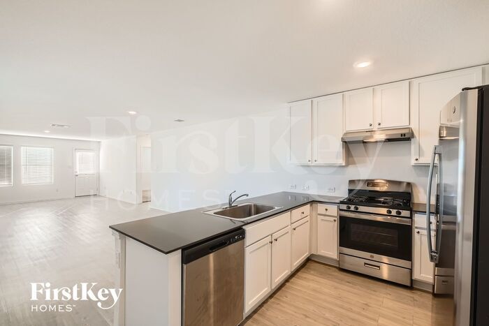 Building Photo - 5196 Fowler Crst