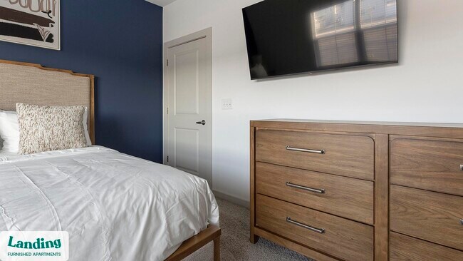 Building Photo - 2740 Village Crossing Blvd