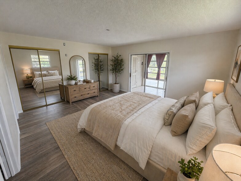 Building Photo - 28 Lake Vista Trl