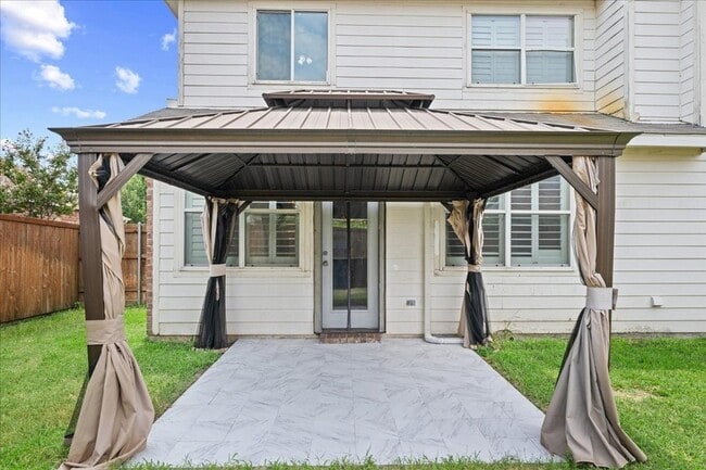 Building Photo - 1223 Mallard Creek Dr