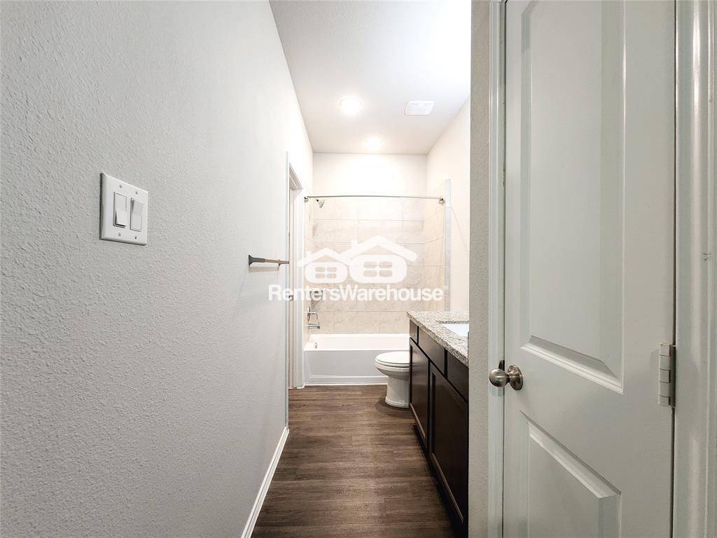 Building Photo - 26471 Joy Village Dr