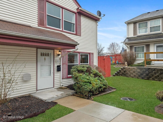 Building Photo - 1955 Liberty Pl