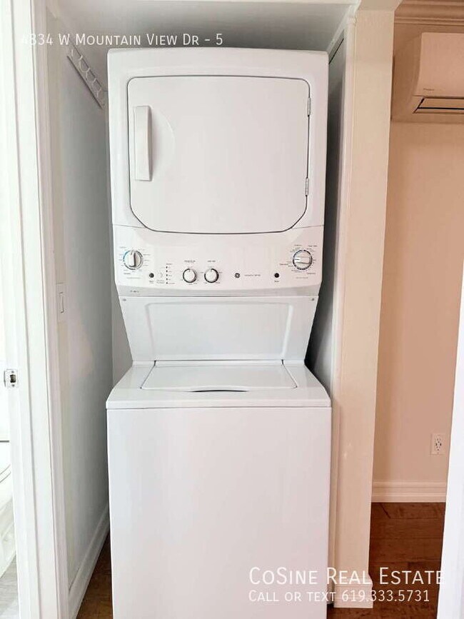 Building Photo - 4834 W Mountain View Dr