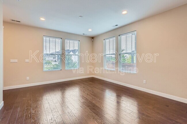 Building Photo - 2347 W 165th Ln