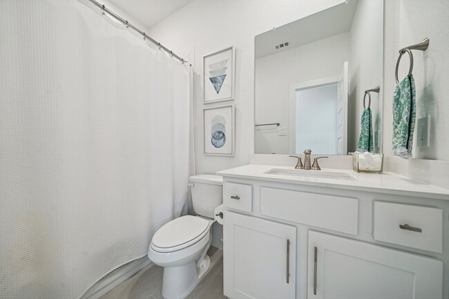 Building Photo - 30207 Gold Finch Pl