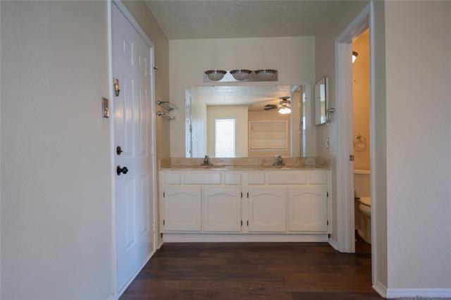 Building Photo - 3121 Sondra Dr
