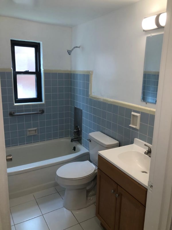 Building Photo - 2716 Anderson Ferry Rd