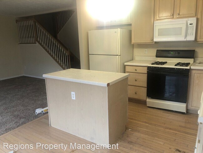 Building Photo - 3 br, 2.5 bath House - 1229 Beacon Hill Court