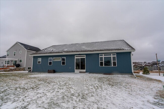 Building Photo - 525 Dragon Willow Ln