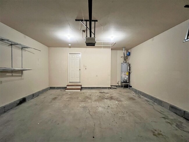 Building Photo - 10025 Highgate Cir