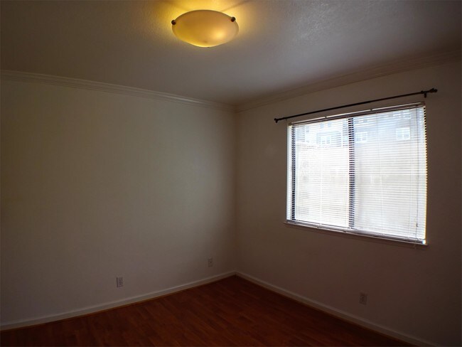 Building Photo - 1114 Nord Ave