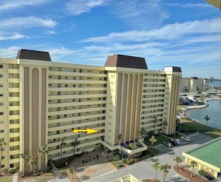 Building Photo - 4525 Cove Cir