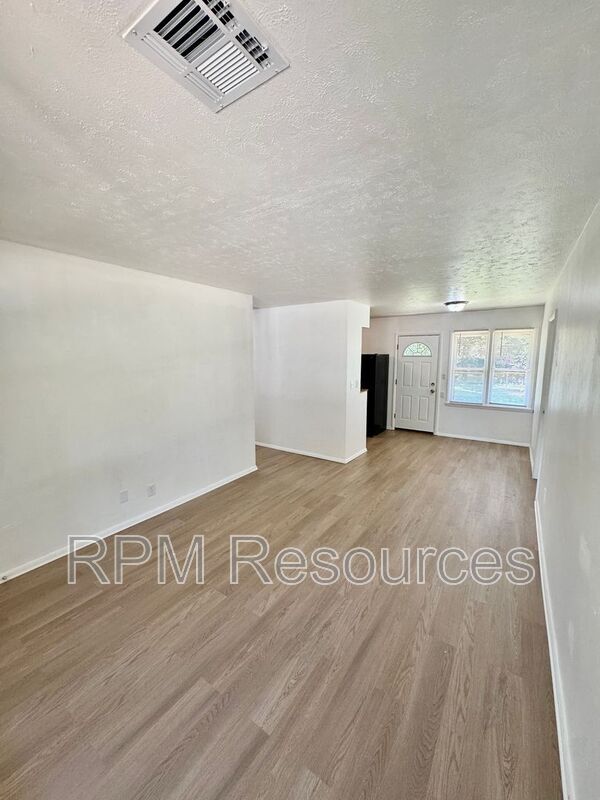 Building Photo - 6716 NW 29th St