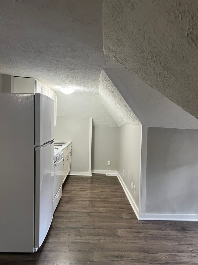 Building Photo - 1 Bed / 1 Bath unit near ISU campus