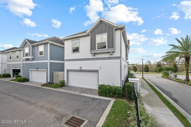 Building Photo - 7400 Beach Walk Pl