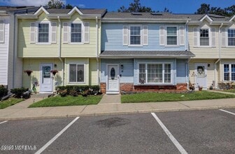 Building Photo - 111 Joan Ct