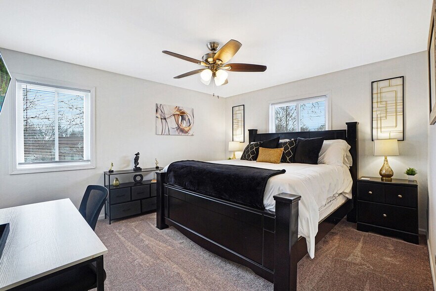 Building Photo - 291 Weatherford Ln