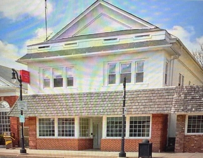 Primary Photo - 205 Philadelphia Ave