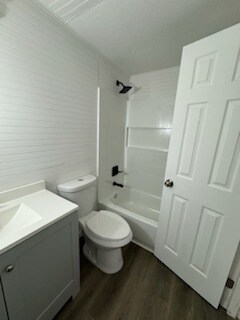 Building Photo - 3475 Pleasant Oaks Cir