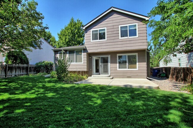 Building Photo - 4 bed 3 bath home in Clarke Farms Parker