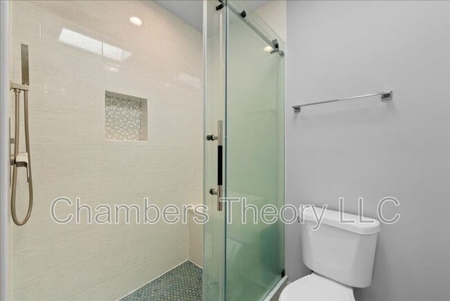 Building Photo - 1273 Oates St NE