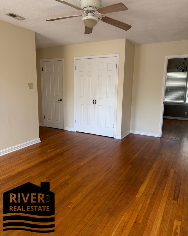 Building Photo - 4026 Peachtree St