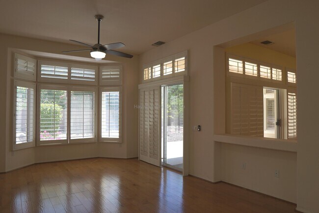 Building Photo - 78585 Autumn Ln
