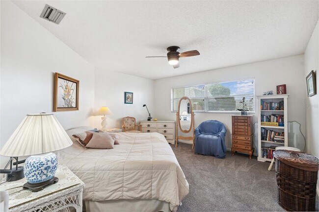 Building Photo - 3942 Trophy Blvd