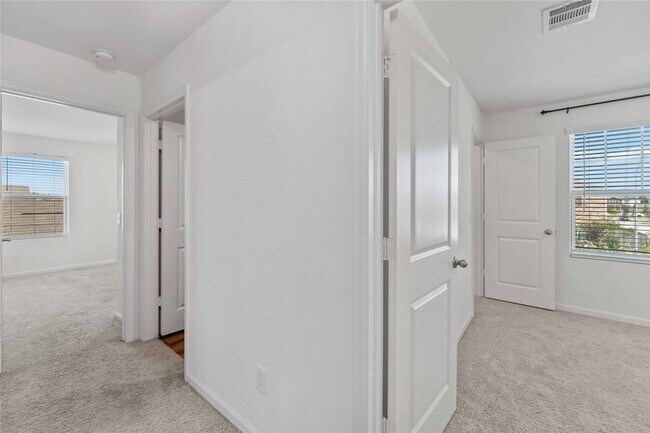 Building Photo - 13538 Harefield Holw Trl