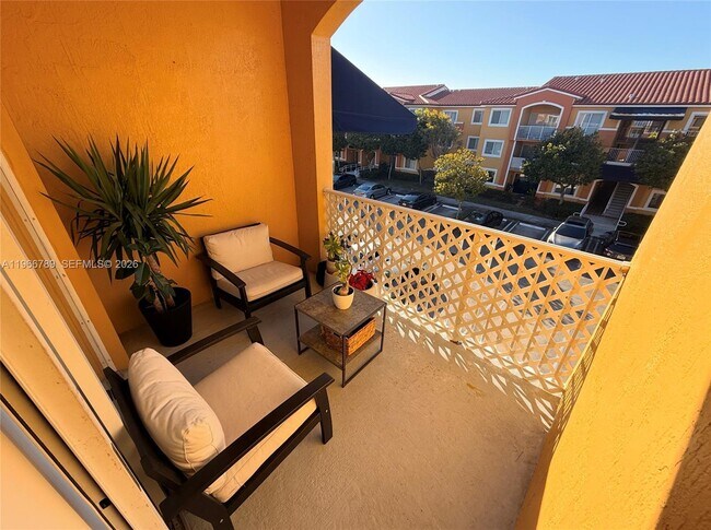 Building Photo - 20930 SW 87th Ave