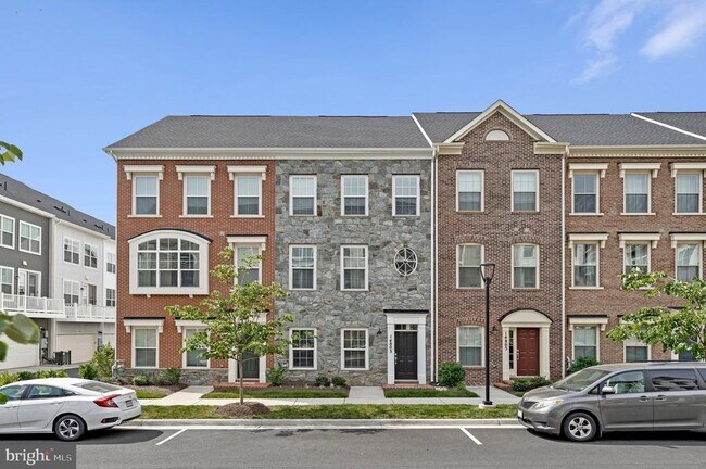 Building Photo - 14803 Retreat Blvd